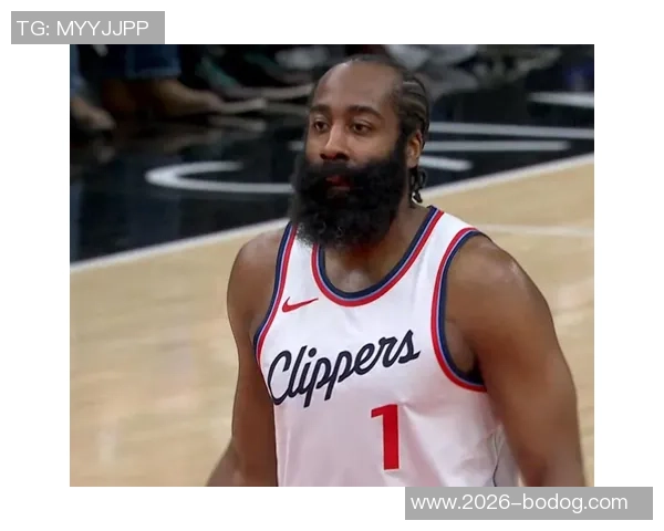 哈登小卡第三节体力透支哈登上半场主动请求休息引关注 哈登小卡第三节体力透支哈登上半场主动请求休息引关注