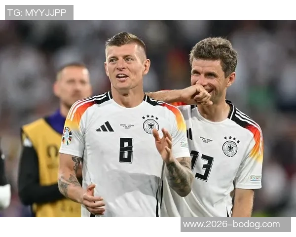 穆勒与克罗斯并列德国球员奖杯纪录未来有望独享荣耀 穆勒与克罗斯并列德国球员奖杯纪录未来有望独享荣耀